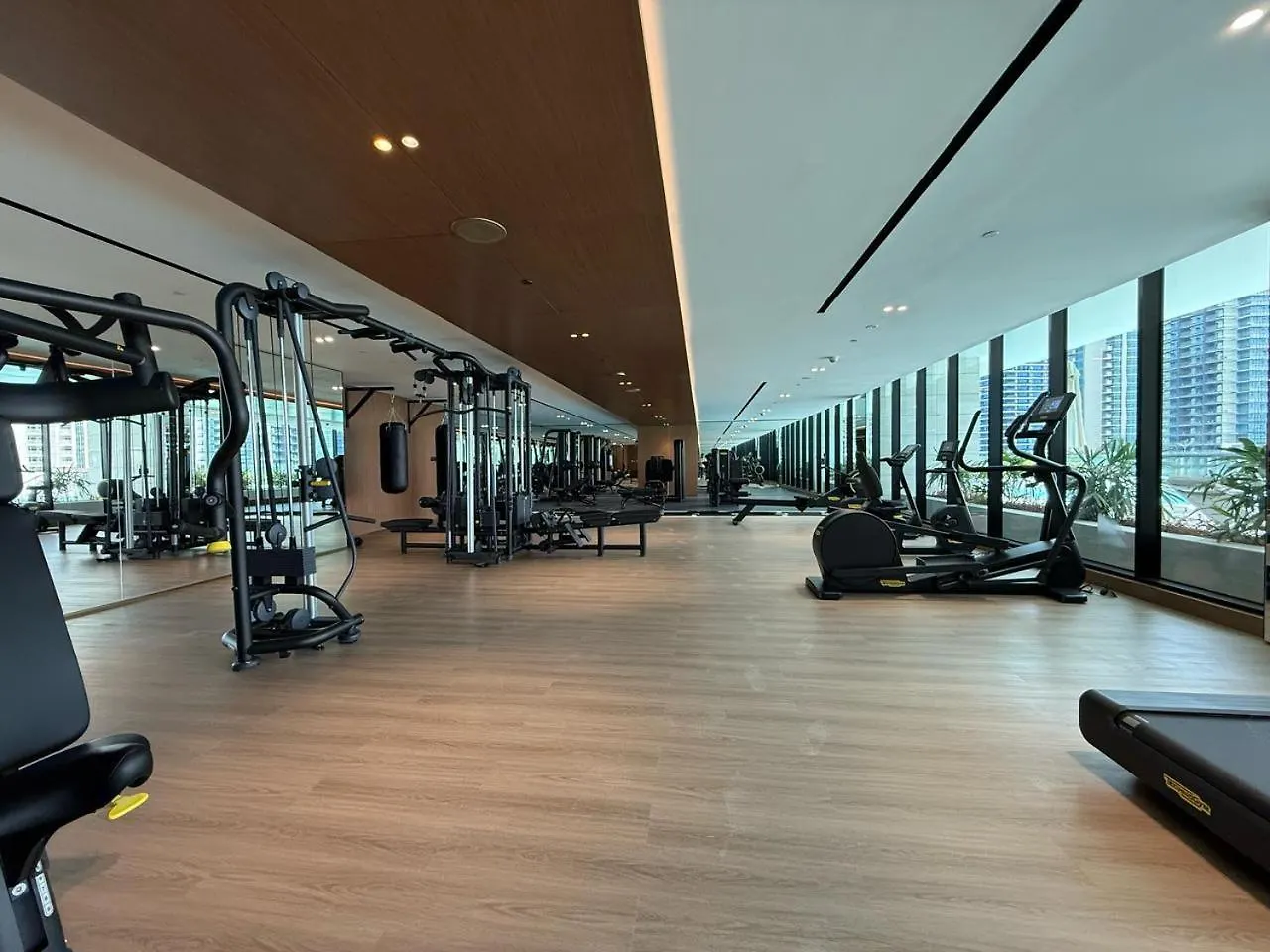 Apartment Daniels Studio At Marasi Drive With Canal View Dubai