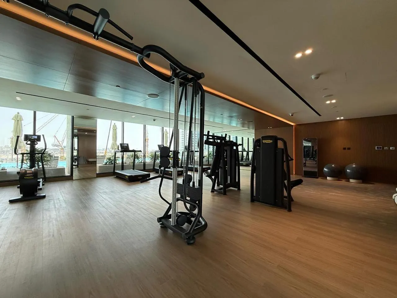 Daniels Studio At Marasi Drive With Canal View Dubaj